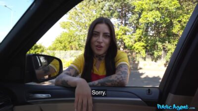 Tabatha Lust – Delivery Pizza Girl Gets Fucked – Porn Video